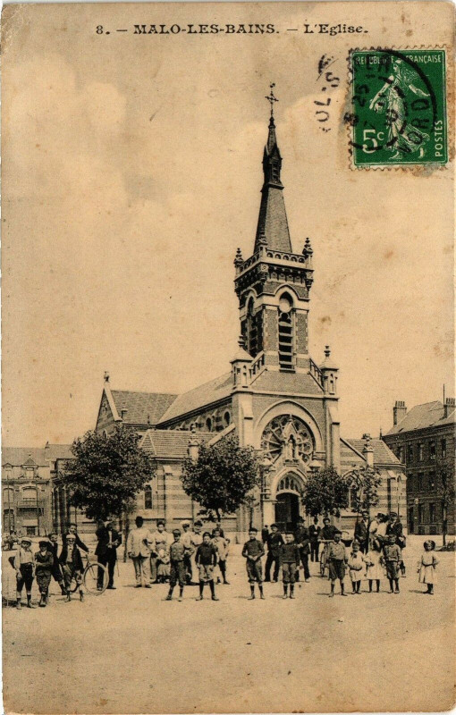 Carte postale ancienne Malo-les-Bains. - L'Eglise