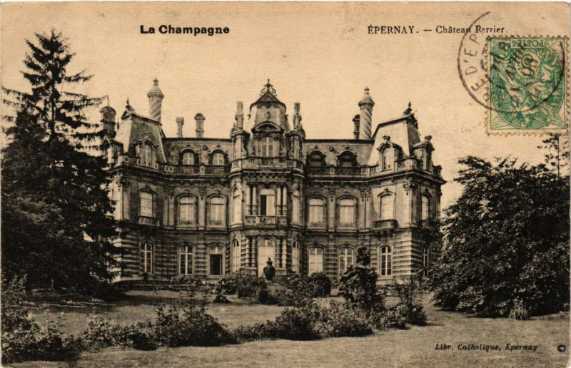 Carte postale ancienne La Champagne - Epernay - Chateau Perrier à Épernay