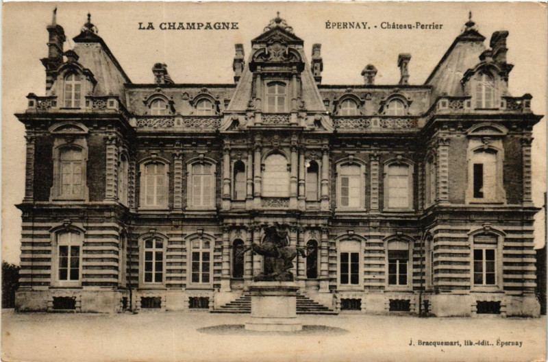 Carte postale ancienne La Campagne - Epernay - Chateau-Perrier à Épernay