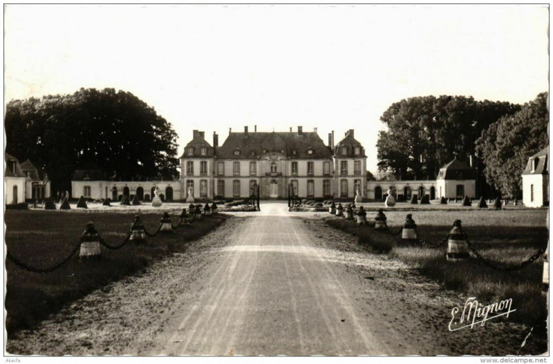 Carte postale ancienne La Motte-Tilly Le Chateau à La Motte-Tilly