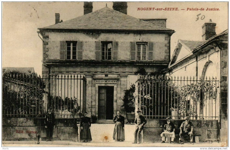Carte postale ancienne Nogent-sur-Seine Palais de Justice à Nogent-sur-Seine