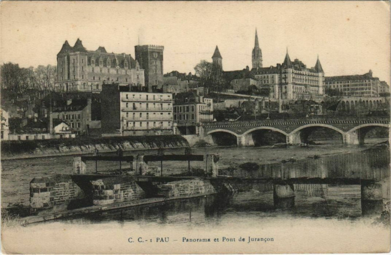 Carte postale ancienne Pau panorama et Pont de Jurancon France à Pau