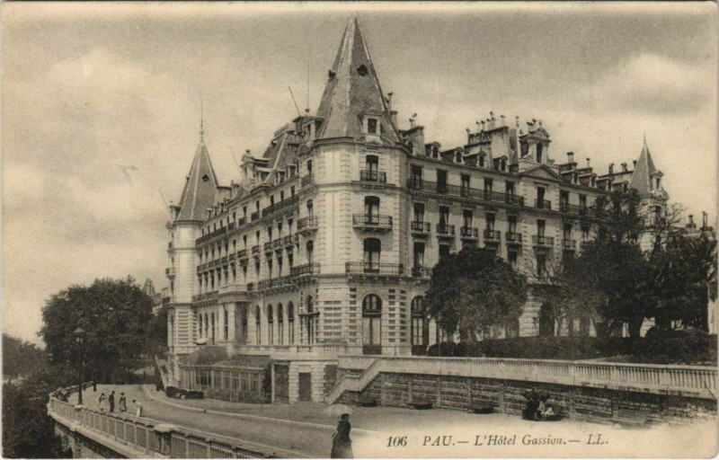 Carte postale ancienne Pau Hotel Gassion France à Pau