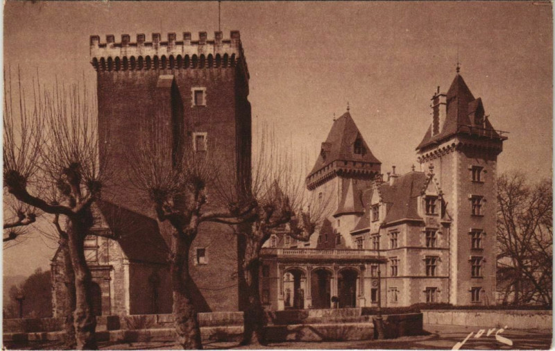 Carte postale ancienne Pau Chateau Henri Iv France à Pau