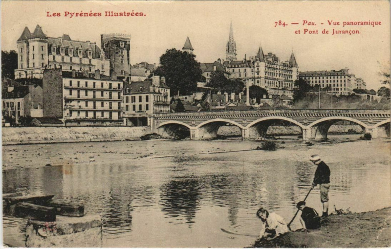 Carte postale ancienne Pau vue panoramique et Pont de Jurancon France à Pau