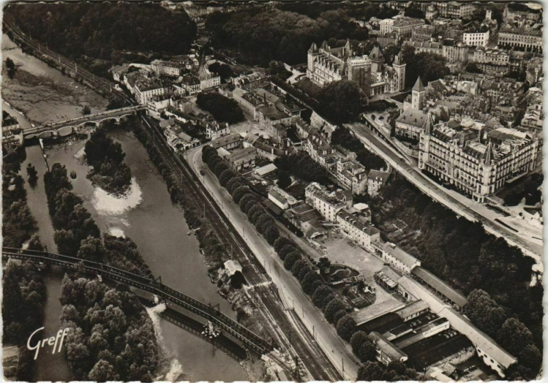 Carte postale ancienne Pau vue aerienne France à Pau