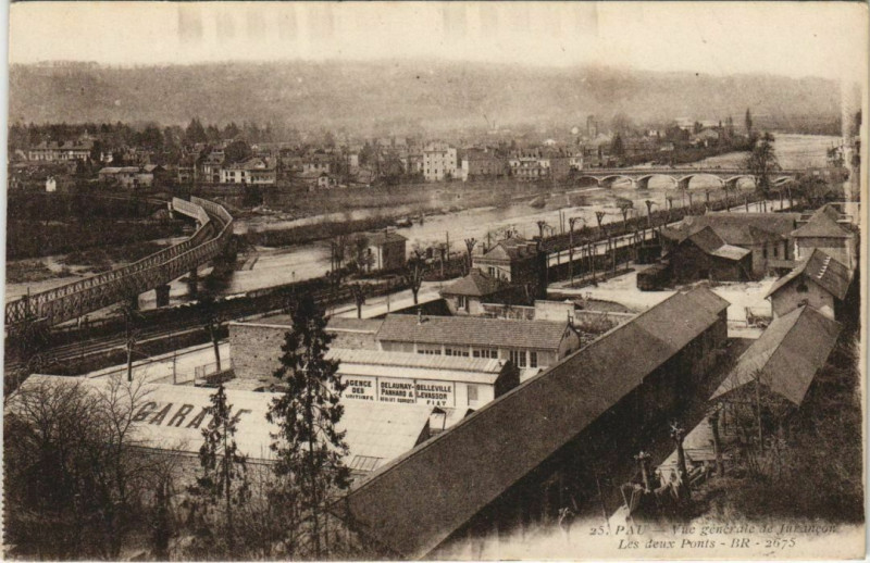 Carte postale ancienne Pau vue generale de Jurancon, Les deux Ponts France à Pau