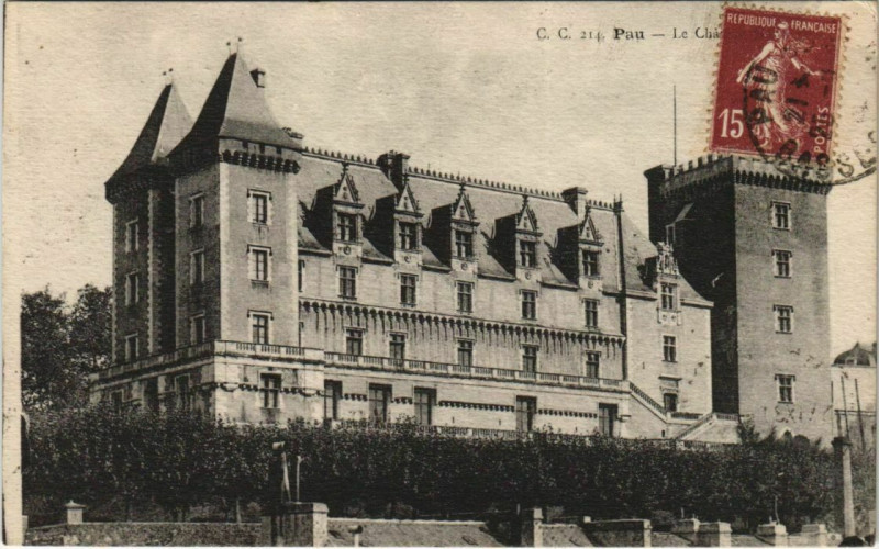 Carte postale ancienne Pau Le Chateau France à Pau