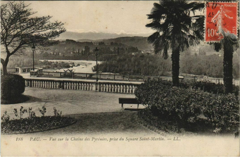 Carte postale ancienne Pau Chaine des Pyrenees France à Pau