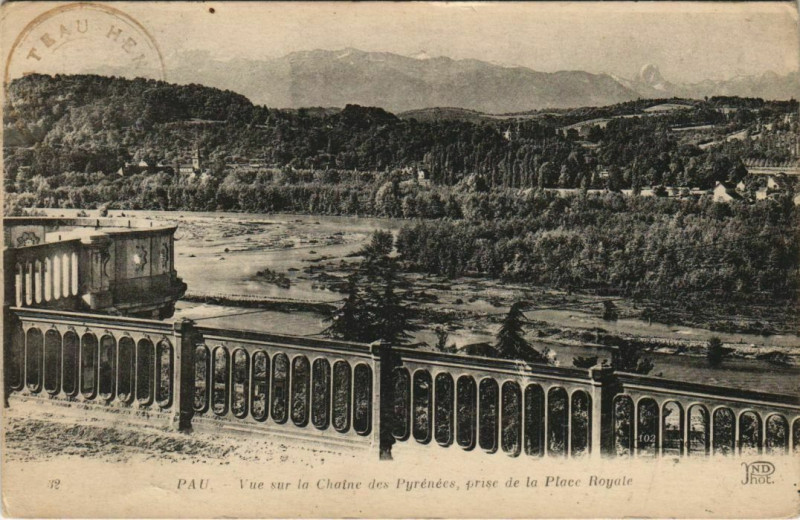 Carte postale ancienne Pau Chaine des Pyrenees France à Pau