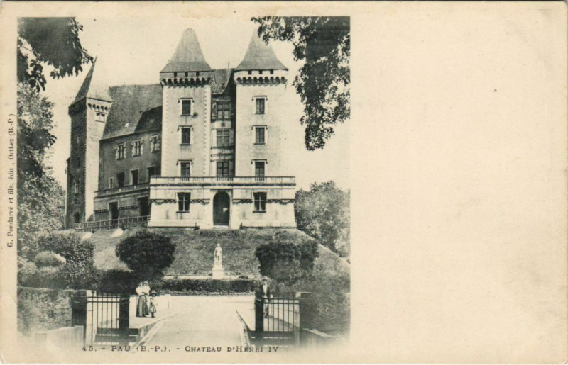 Carte postale ancienne Pau Chateau d'Henri Iv France à Pau