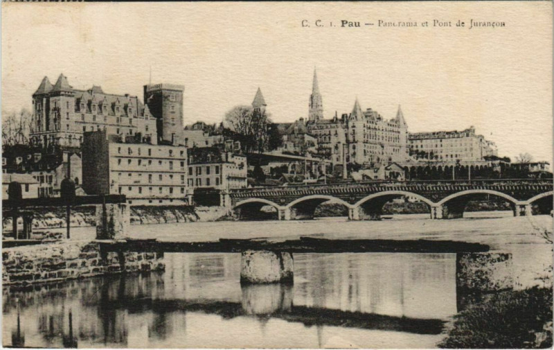 Carte postale ancienne Pau Panorama et Pont de Jurancon France à Pau