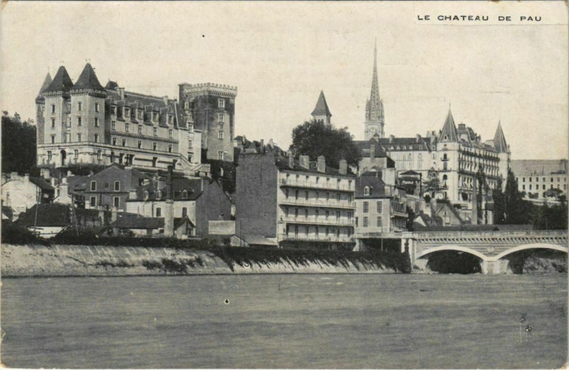 Carte postale ancienne Pau Le Chateau France à Pau