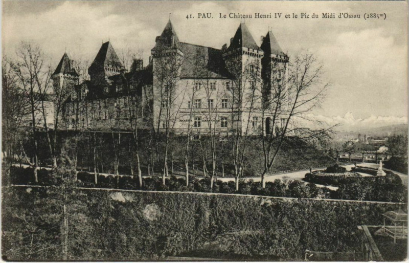 Carte postale ancienne Pau Chateau d'Henri Iv France à Pau