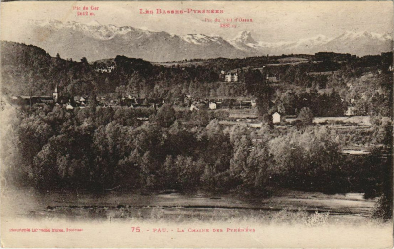 Carte postale ancienne Pau Chaine des Pyrenees France à Pau