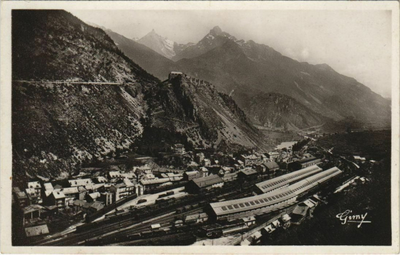 Carte postale ancienne Modane Modane-Gare - Le Fort du Replaton à Modane