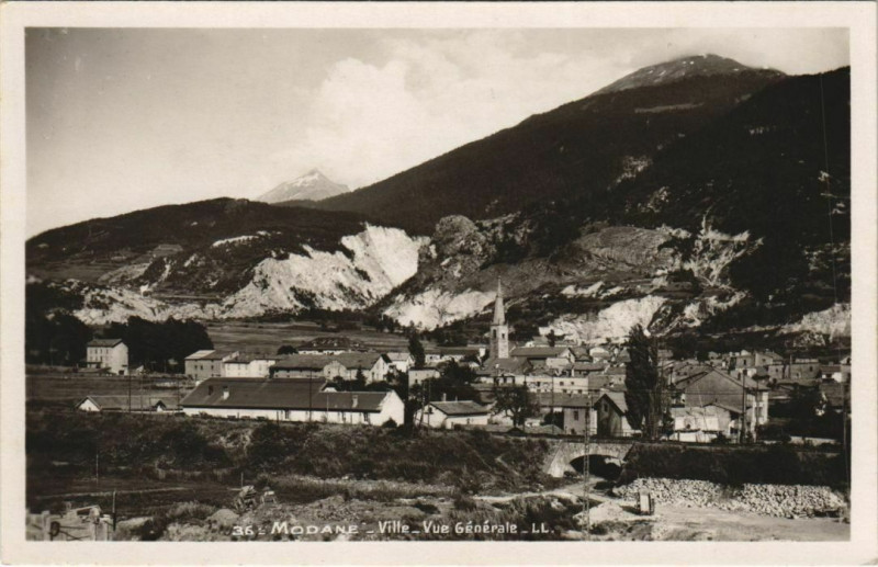 Carte postale ancienne Modane Modane-Ville - Vue Generale à Modane