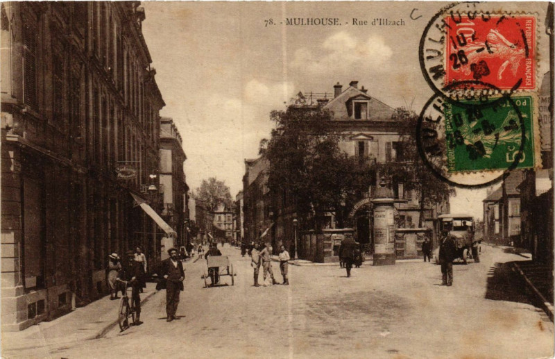Carte postale ancienne Mulhouse - Rue d'Illzach à Mulhouse