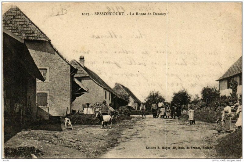 Carte postale ancienne Bessoncourt La Route de Denney à Bessoncourt
