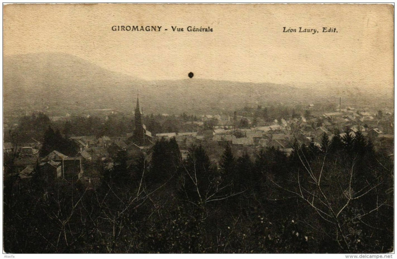Carte postale ancienne Giromagny Vue Generale à Giromagny