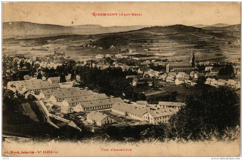 Carte postale ancienne Giromagny Vue d'ensemble à Giromagny