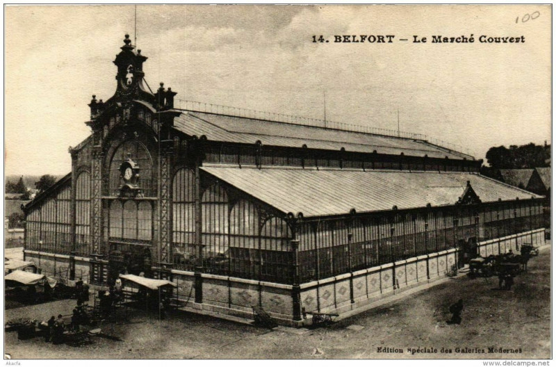 Carte postale ancienne Belfort Le Marché Couvert à Belfort