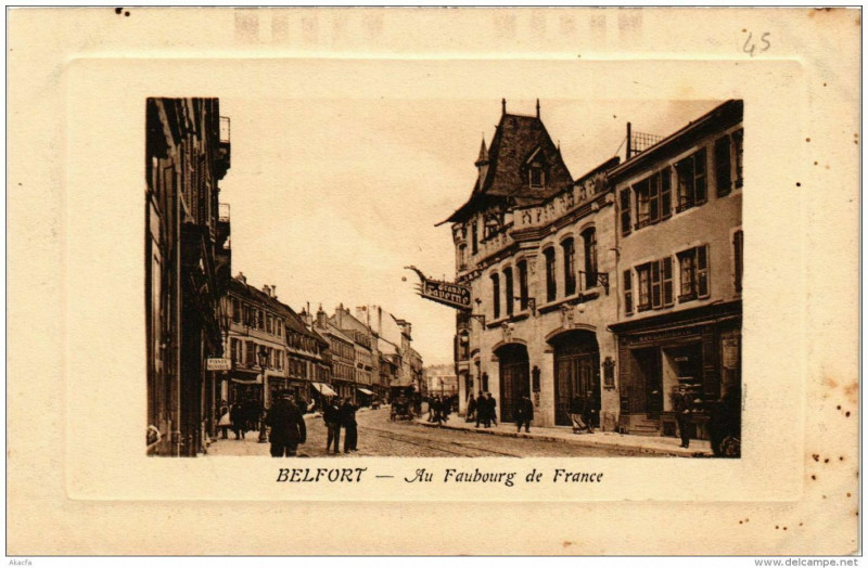 Carte postale ancienne Belfort Au Faubourg de France à Belfort