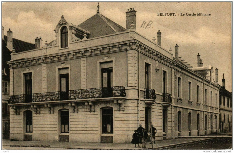 Carte postale ancienne Belfort Le Cercle Militaire à Belfort