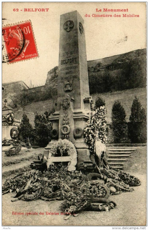 Carte postale ancienne Belfort Le Monument du Cimetiere des Mobiles à Belfort