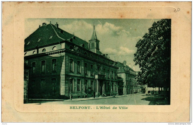Carte postale ancienne Belfort L'Hotel de Ville à Belfort