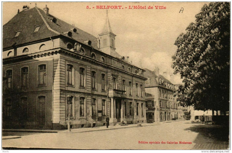 Carte postale ancienne Belfort L'Hotel de Ville à Belfort