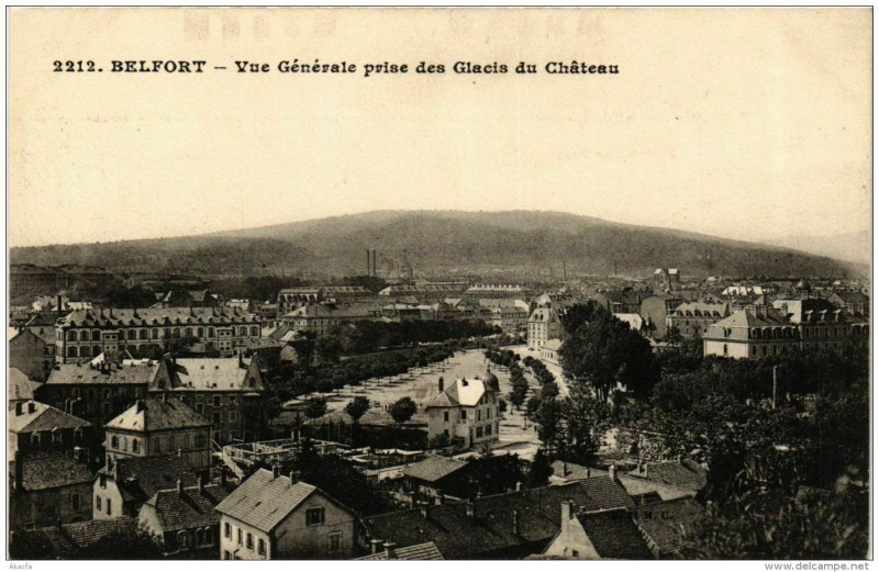 Carte postale ancienne Belfort Vue generale prise des Glacis du Chateau à Belfort
