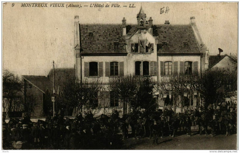 Carte postale ancienne Montreux Vieux L'Hotel de Ville