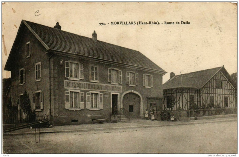 Carte postale ancienne Morvillars Route de Delle à Delle