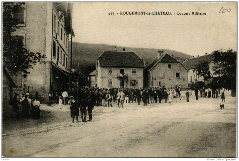 Carte postale ancienne Rougemont-le-Chateau Concert Militaire
