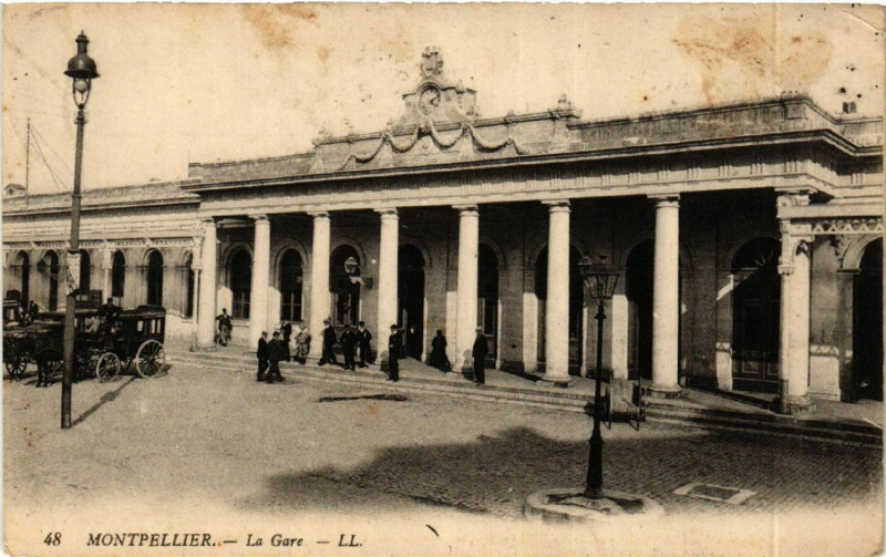 Carte postale ancienne Montpellier - La Gare à Montpellier