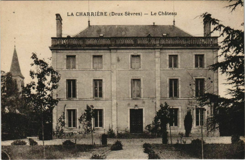 Carte postale ancienne La Charriere Le Chateau
