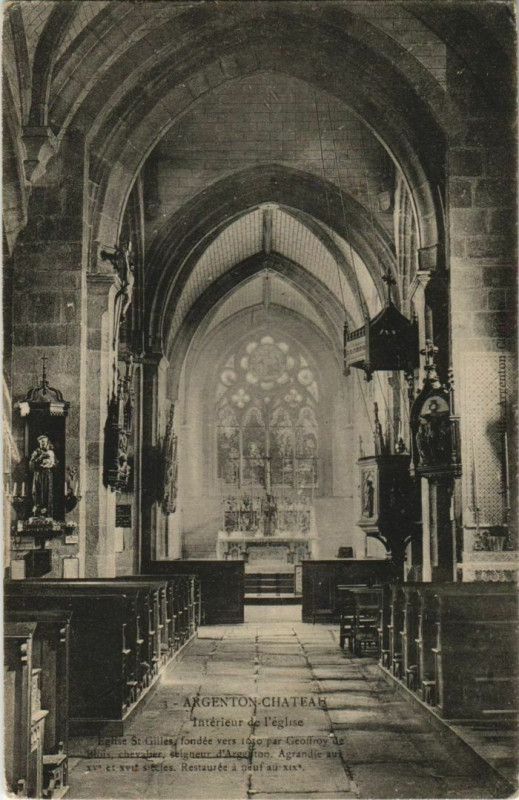 Carte postale ancienne Argenton-Chateau Interieur de l'Eglise