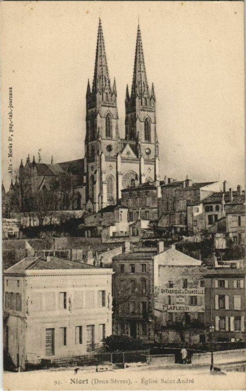 Carte postale ancienne Niort Eglise Saint-Andre à Niort