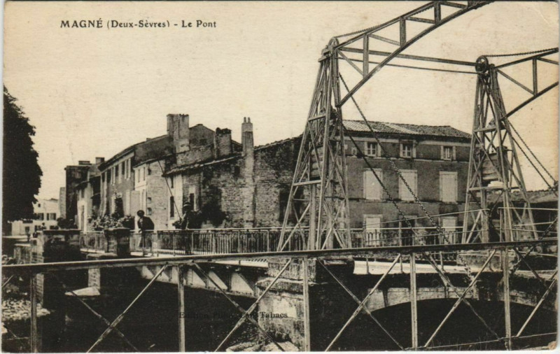 Carte postale ancienne Magne Le Pont
