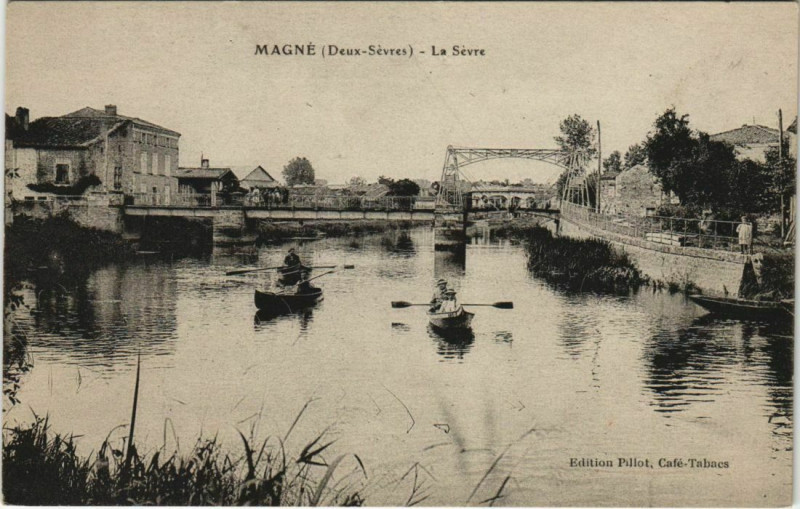 Carte postale ancienne Magne La Sevre au Pont des Marais