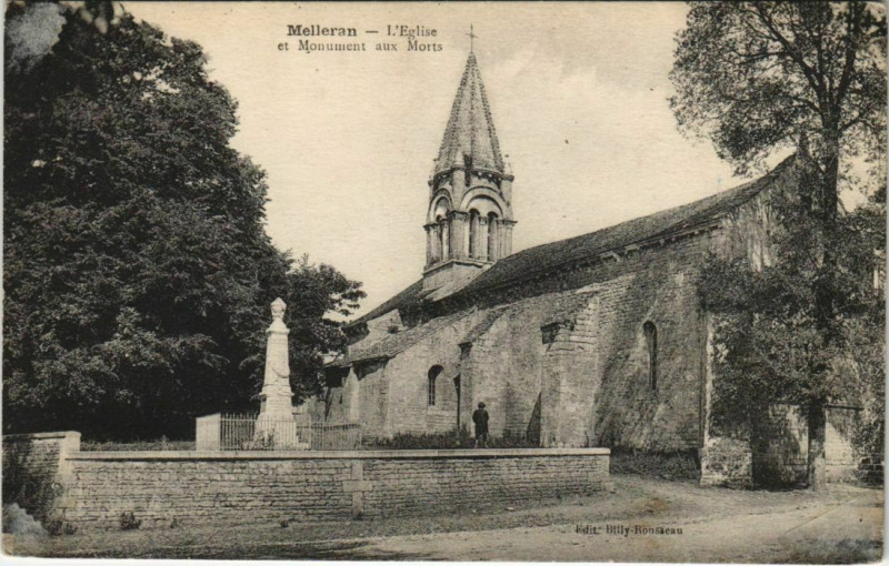 Carte postale ancienne Melleran L'Eglise et Monument aux Morts à Melle