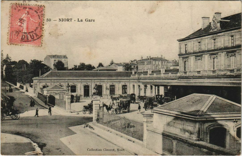 Carte postale ancienne Niort La Gare à Niort