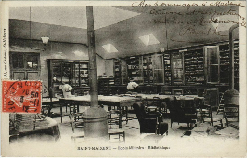 Carte postale ancienne Saint-Maixent-l'Ecole Ecole Militaire - Bibliotheque