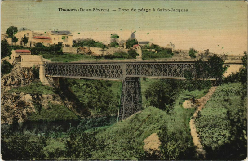 Carte postale ancienne Thouars Pont de Peage a Saint-Jacques à Thouars