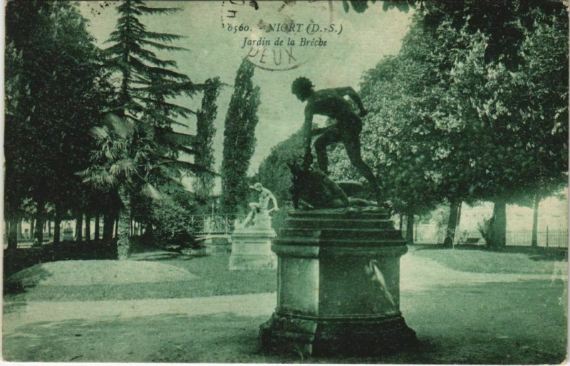 Carte postale ancienne Niort Jardin de la Breche à Ardin