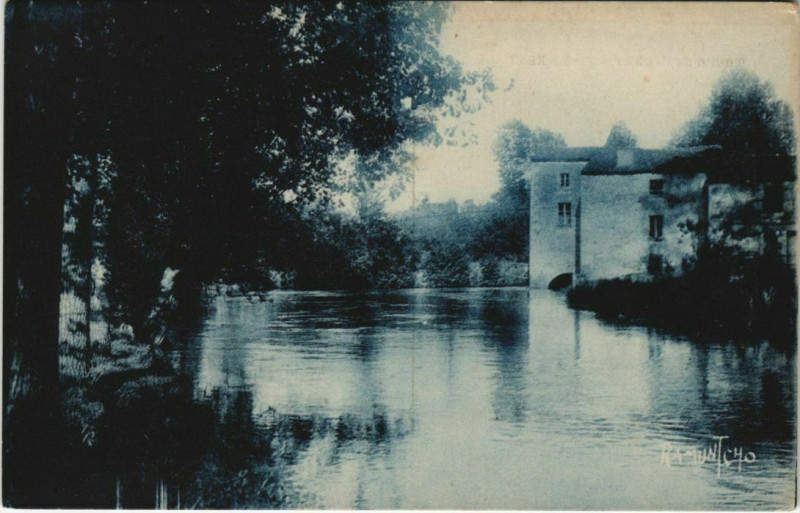 Carte postale ancienne Saint-Maixent-l'Ecole Moulin de l'Aubier