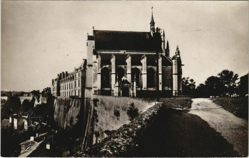Carte postale ancienne Thouars Chateau de Thouars à Thouars