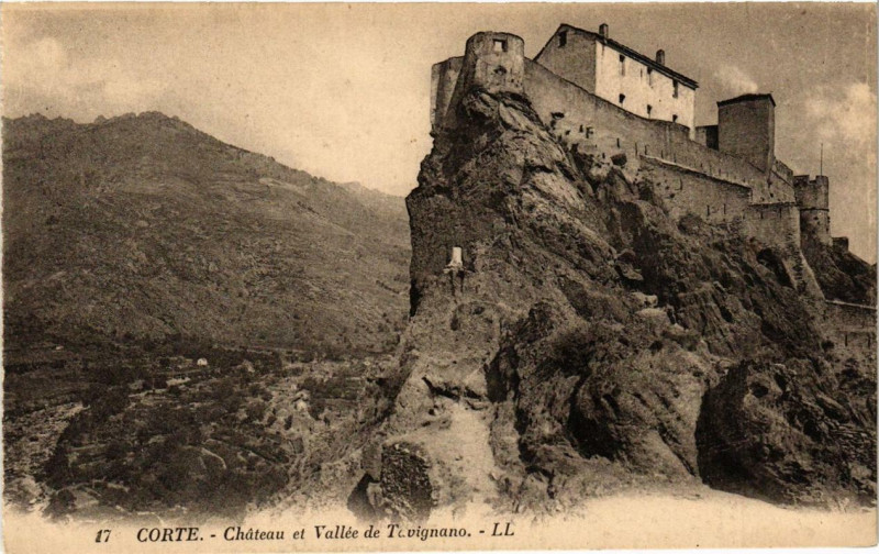 Carte postale ancienne Corse Corte - Chateau et Vallée de Tavignano à Corte