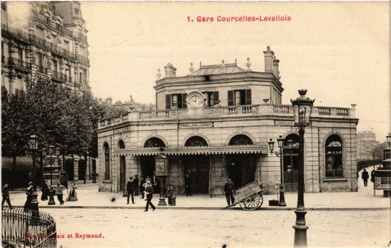 Carte postale ancienne Gare Courcelles-Levallois à Paris 17e